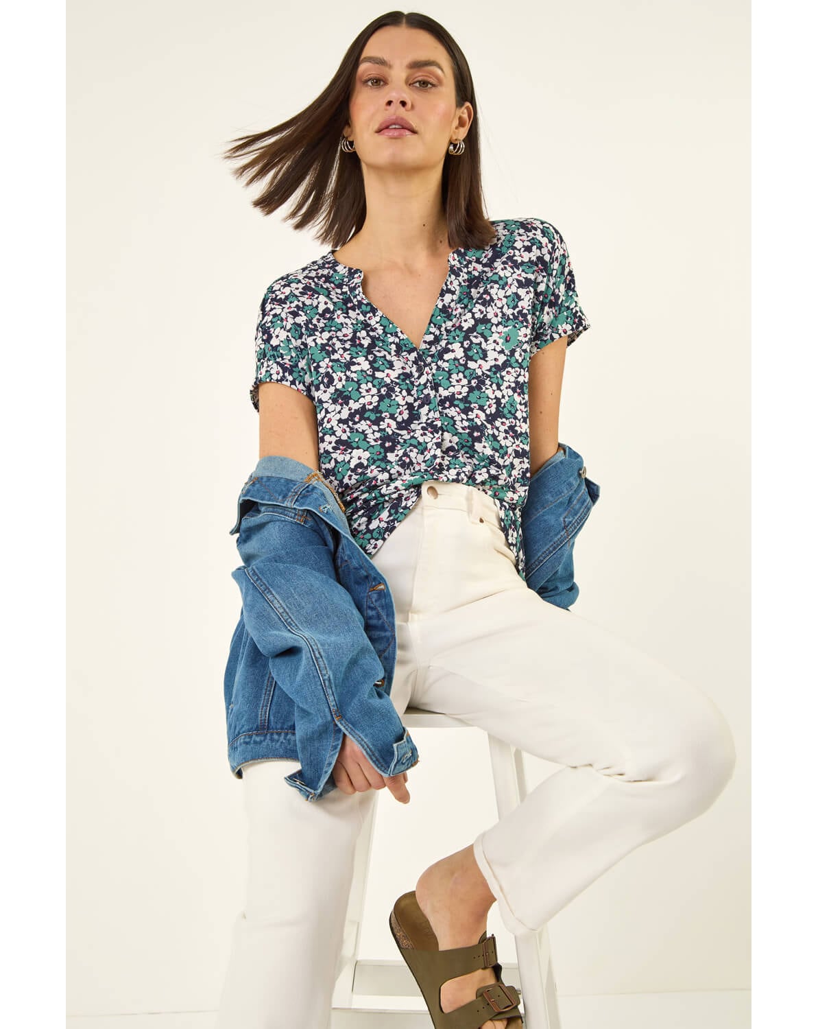 New In - Roman Textured Floral Print Top