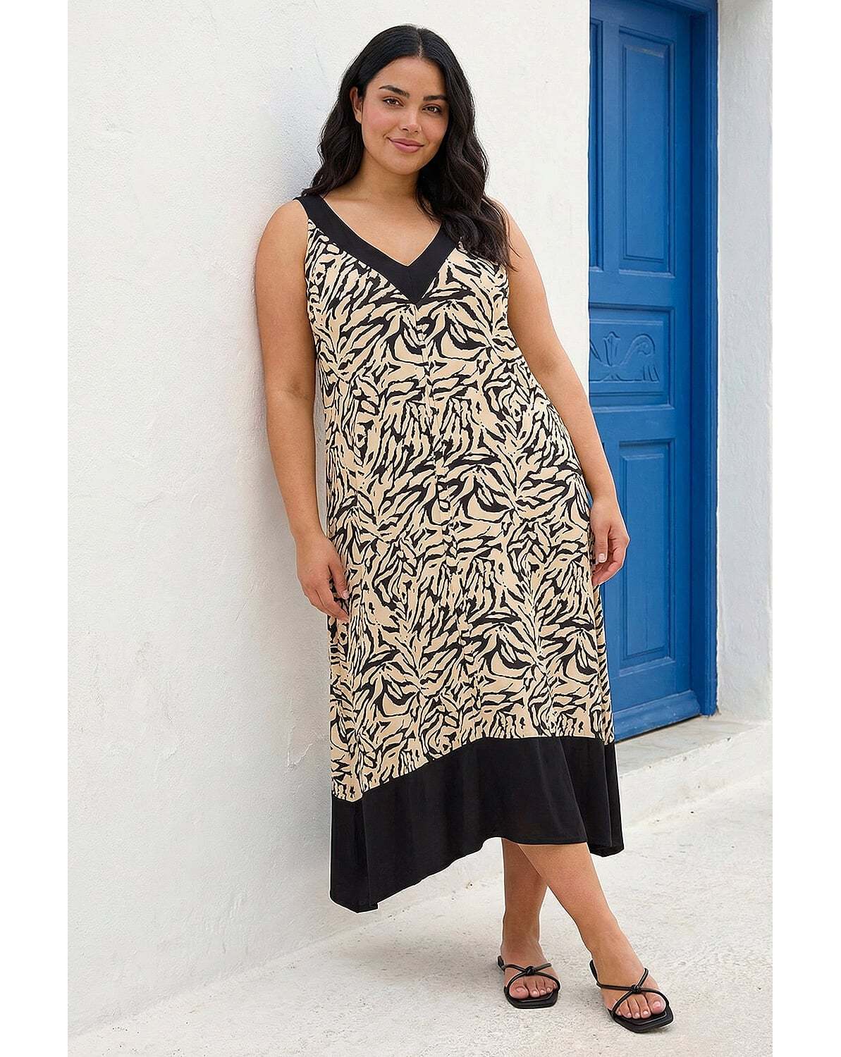 New In - Roman Curve Animal Print Midi Dress