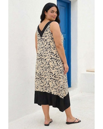 Roman Curve Animal Print Midi Dress