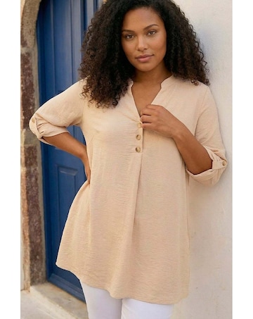 Roman Curve Textured Buttoned Tunic Top