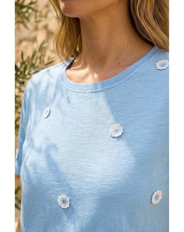 Roman Textured Floral Stretch T-Shirt