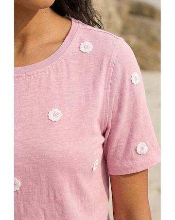 Roman Textured Floral Stretch T-Shirt