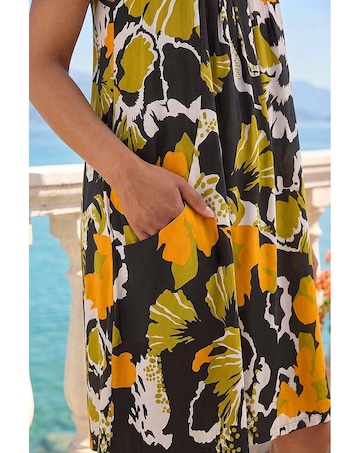 Roman Petite Leaf Print Scoop Neck Dress