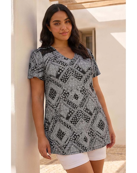 Roman Curve Patchwork Print Lace Top