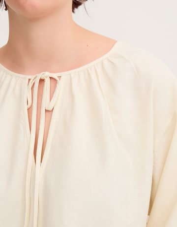 Callie Stone Top
