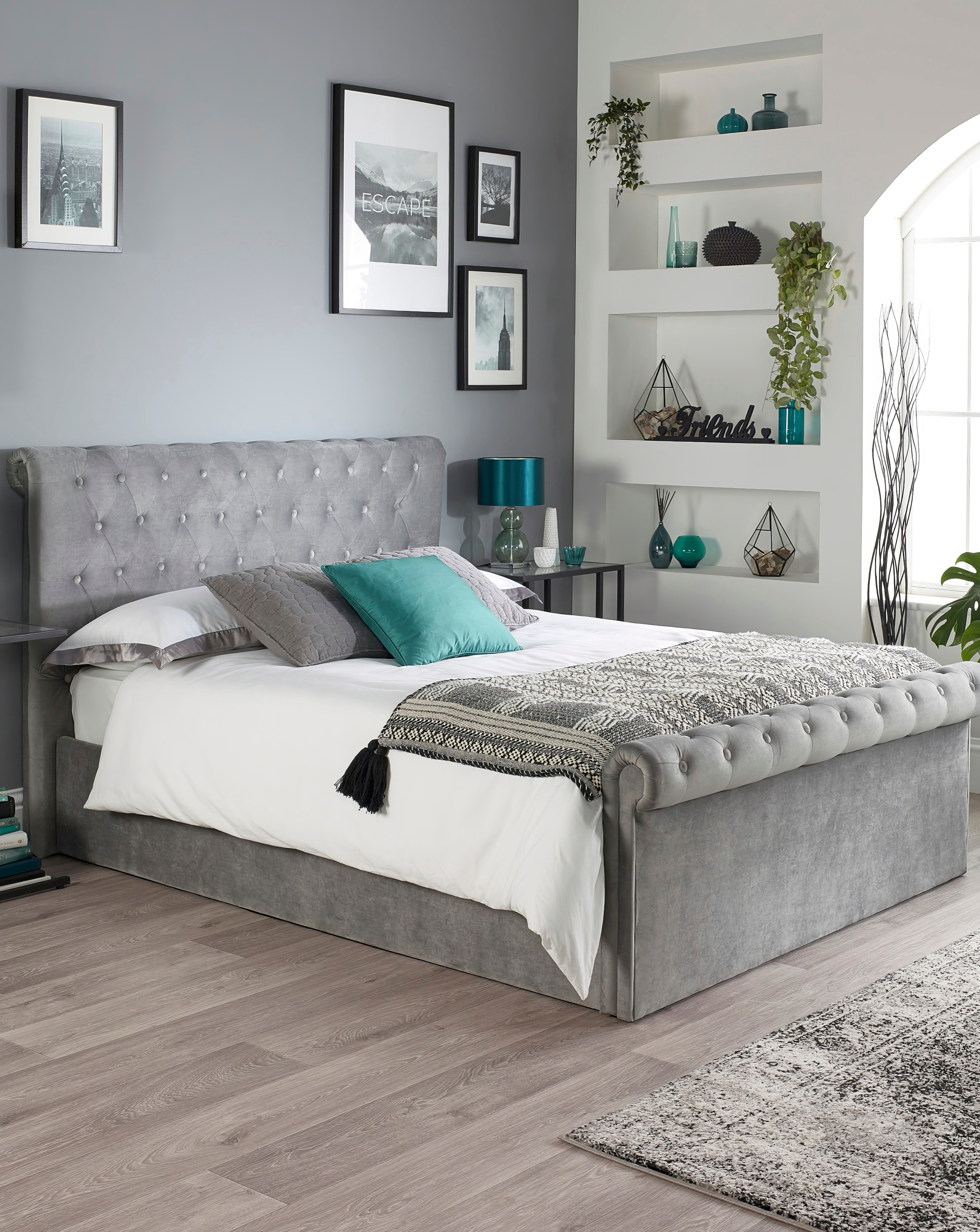 Aspire Chesterfield Lift Ottoman Bed