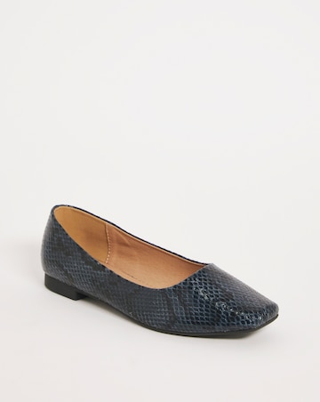 Square Toe Ballerina EEE Fit