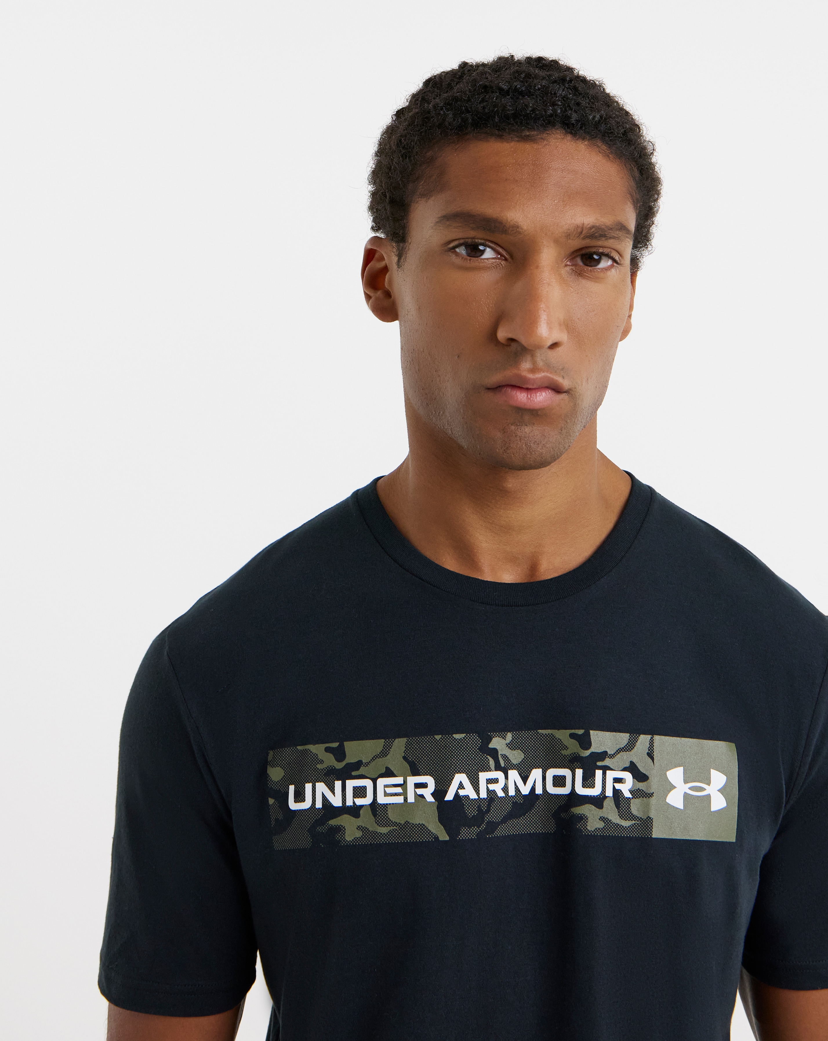 Under Armour Camo Chest Stripe T-Shirt