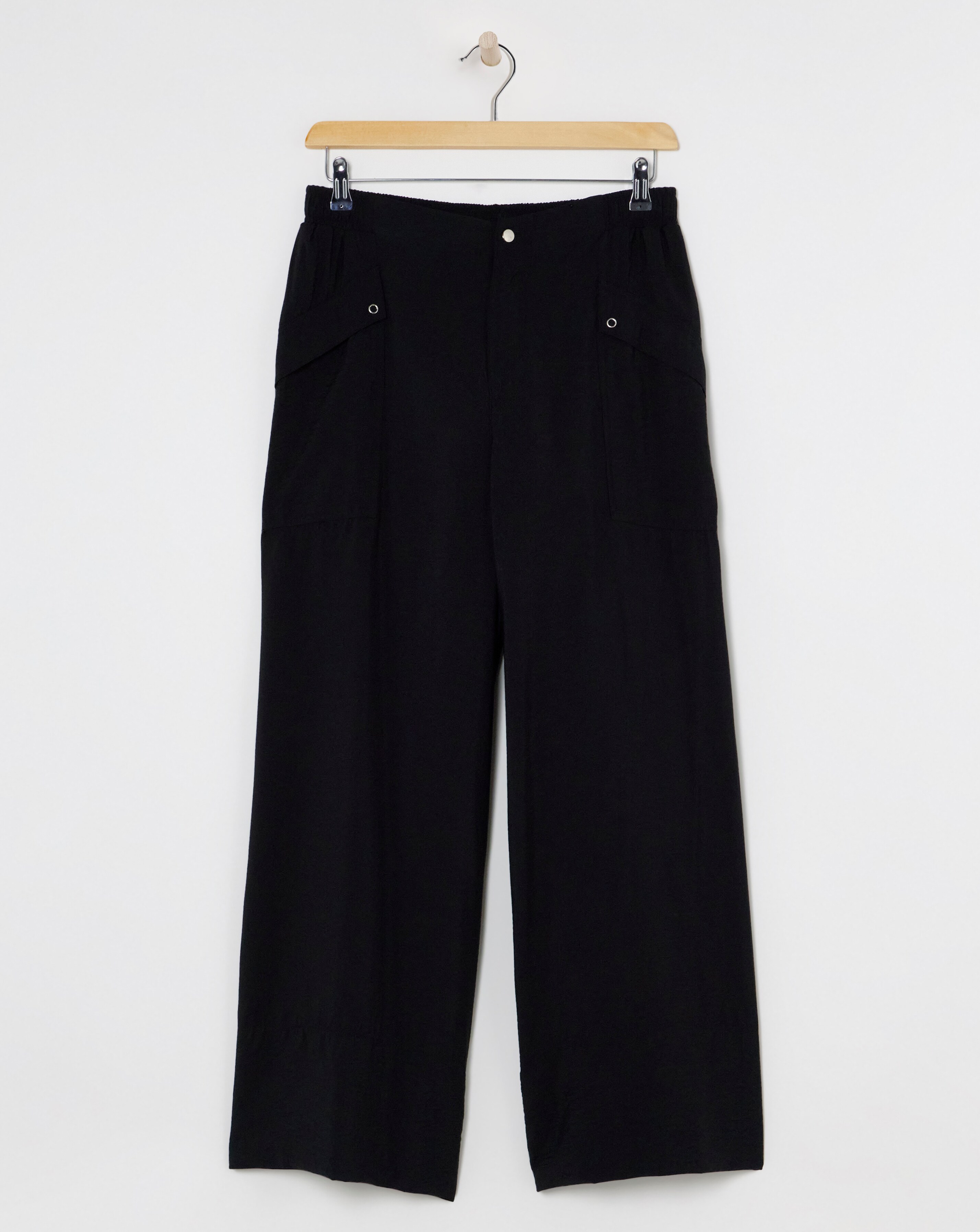 Black Wide Leg Tech Pant