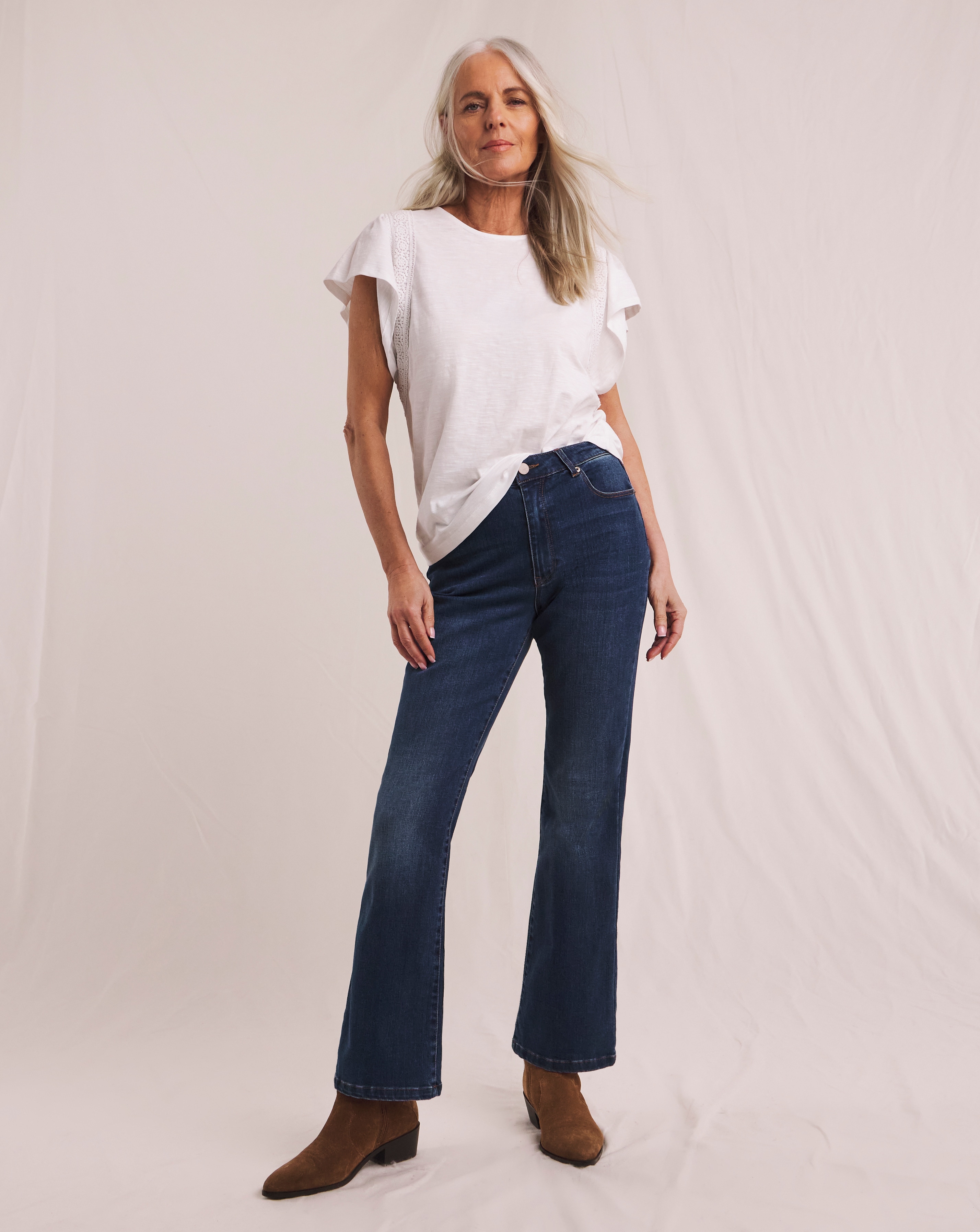 Julipa Bootcut Mid Rise Jean