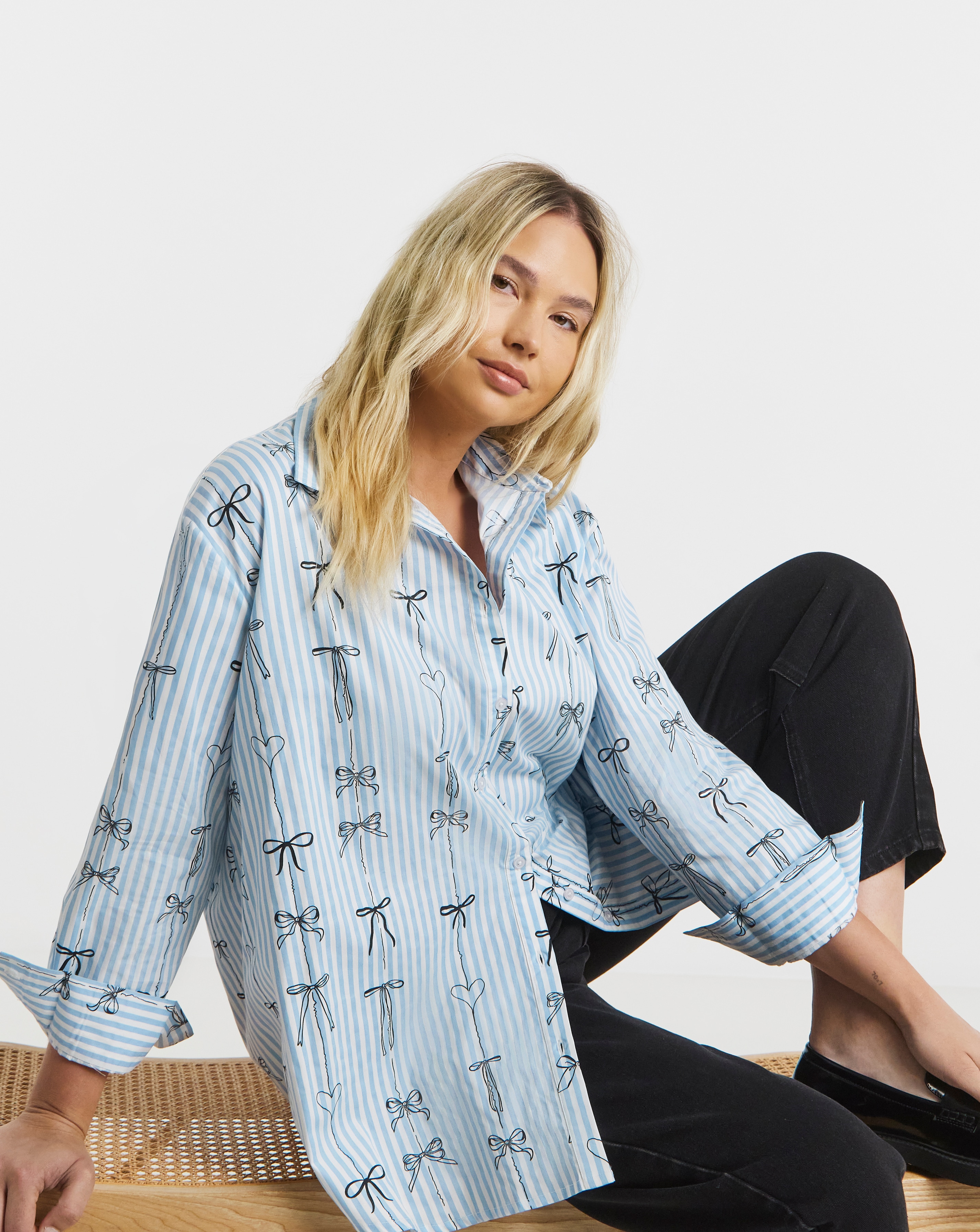 Bow Print Striped Oversized Shirt