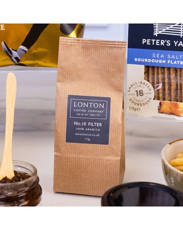 Fine Wine and Favourites Hamper,