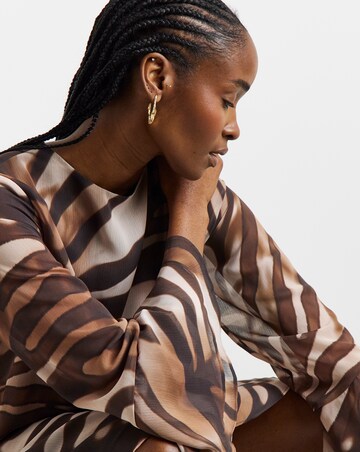 Joanna Hope Crinkle Printed Shift Dress