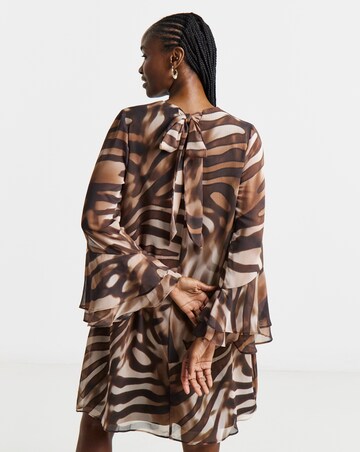 Joanna Hope Crinkle Printed Shift Dress