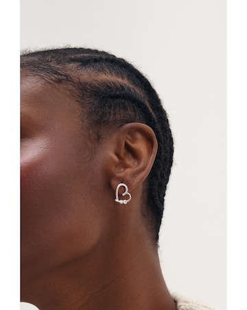 Inicio Silver Pave Open Heart Studs