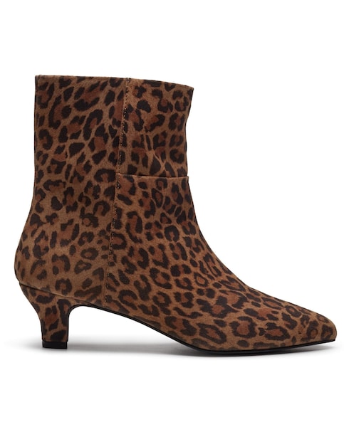 New In - Hush Puppies Nahla Kitten Heel Boot