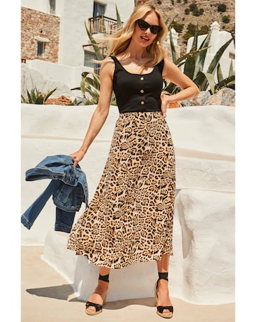 Sosandar Wide Strap Sweetheart Top