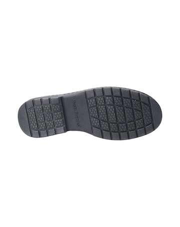 Hush Puppies Outlaw II Shoe