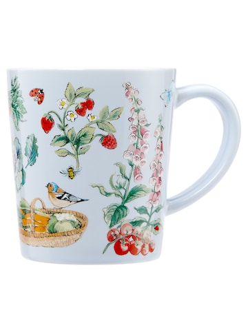 Heathcote & Ivory In The Garden Handcare and Tea-Break Essentials Set