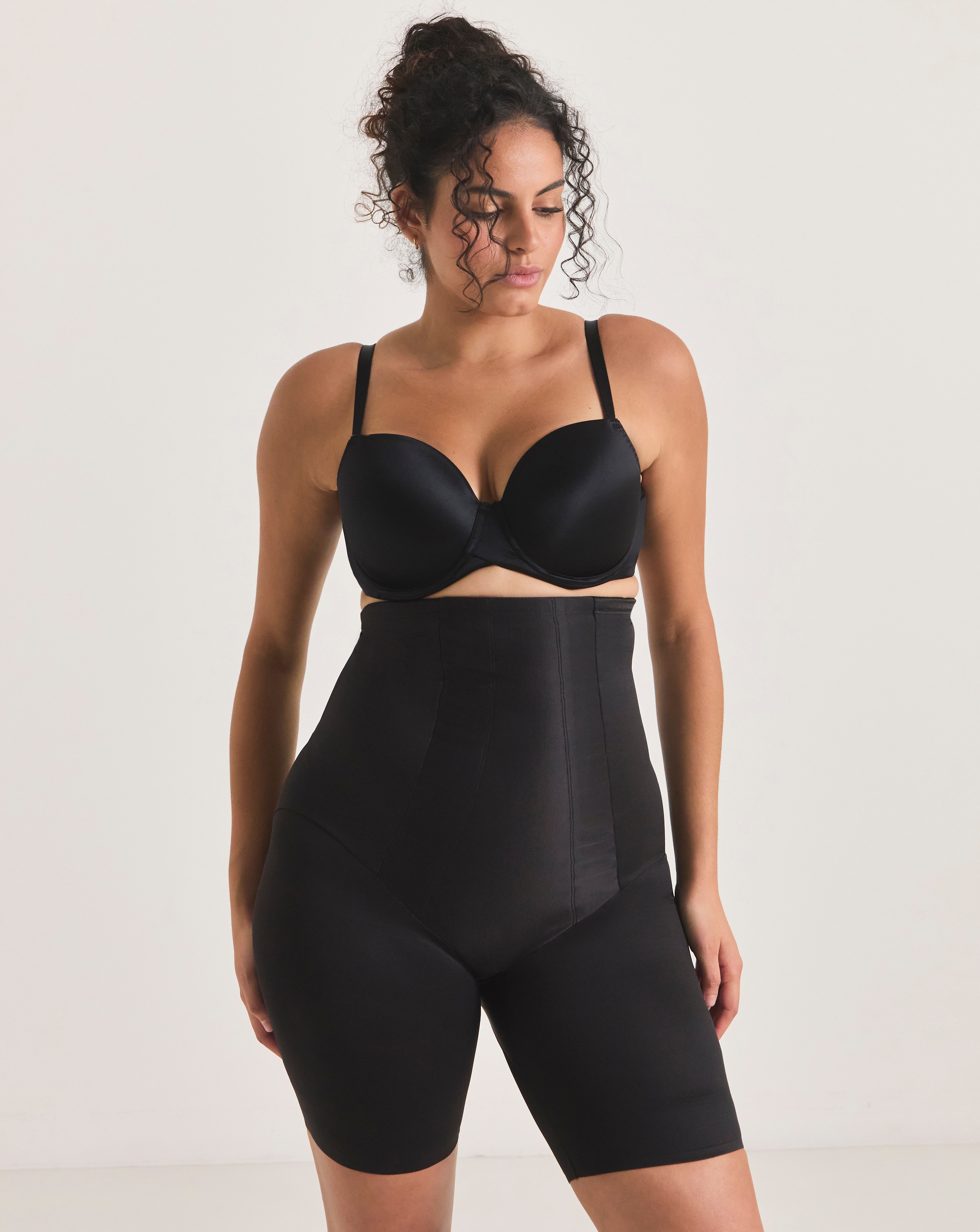 Miraclesuit Hi Waist Thigh Slimmer Black