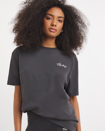 Gym King Script Boyfriend T-Shirt