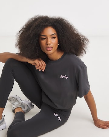 Gym King Script Boyfriend T-Shirt