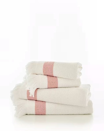 The Lyndon Company Oakwood Ridge Textured Fringed Towel