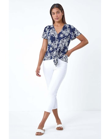 Roman Textured Floral Print Top
