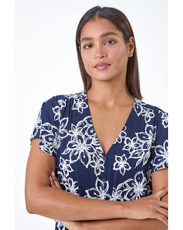 Roman Textured Floral Print Top