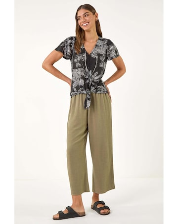 Roman Palm Tree Print Tie Front Top