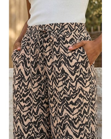 Roman Abstract Wide Leg Trouser