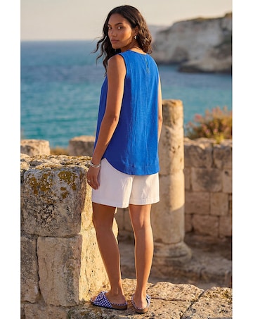 Roman Curved Hem Vest Top