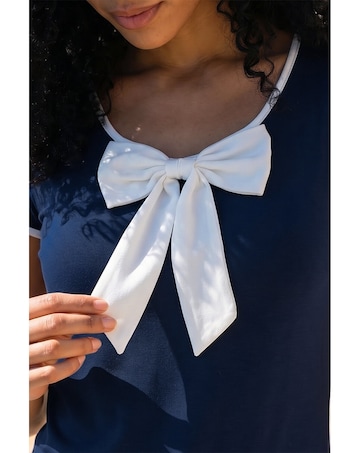 Roman Bow Front Stretch Top