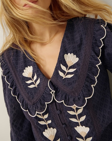 Monsoon Talia Tulip Scallop Collar Top