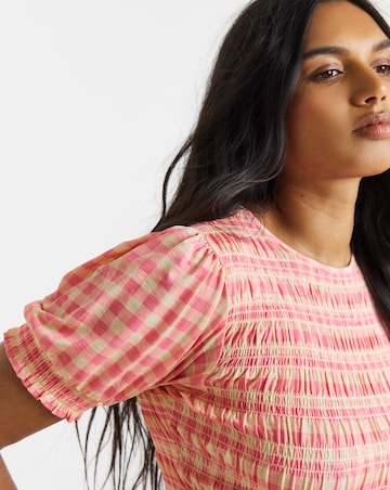 Check Print Shirred Mesh Short Sleeve Top