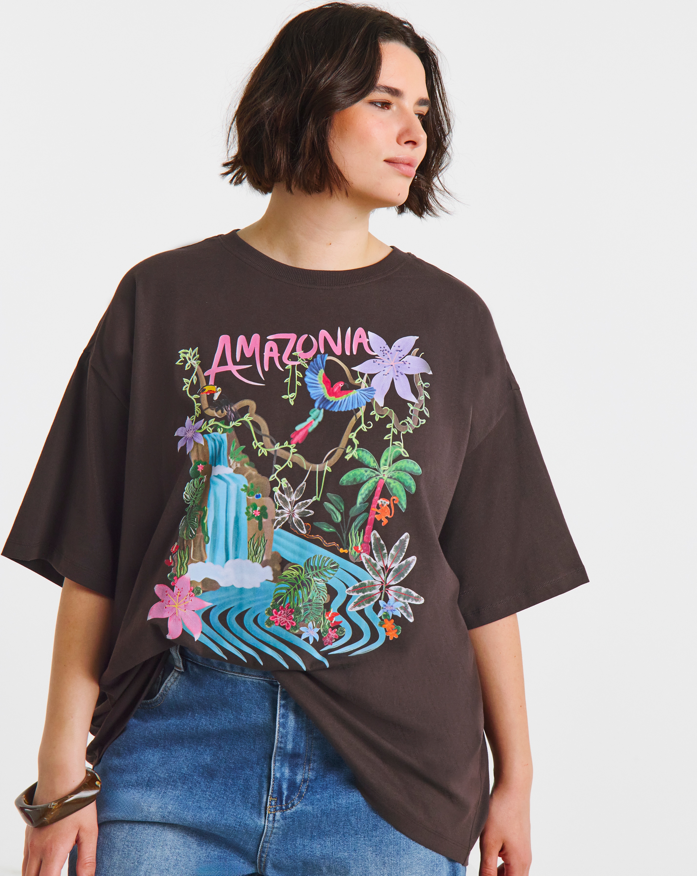 New In - Amazonia Graphic Oversized T-Shirt