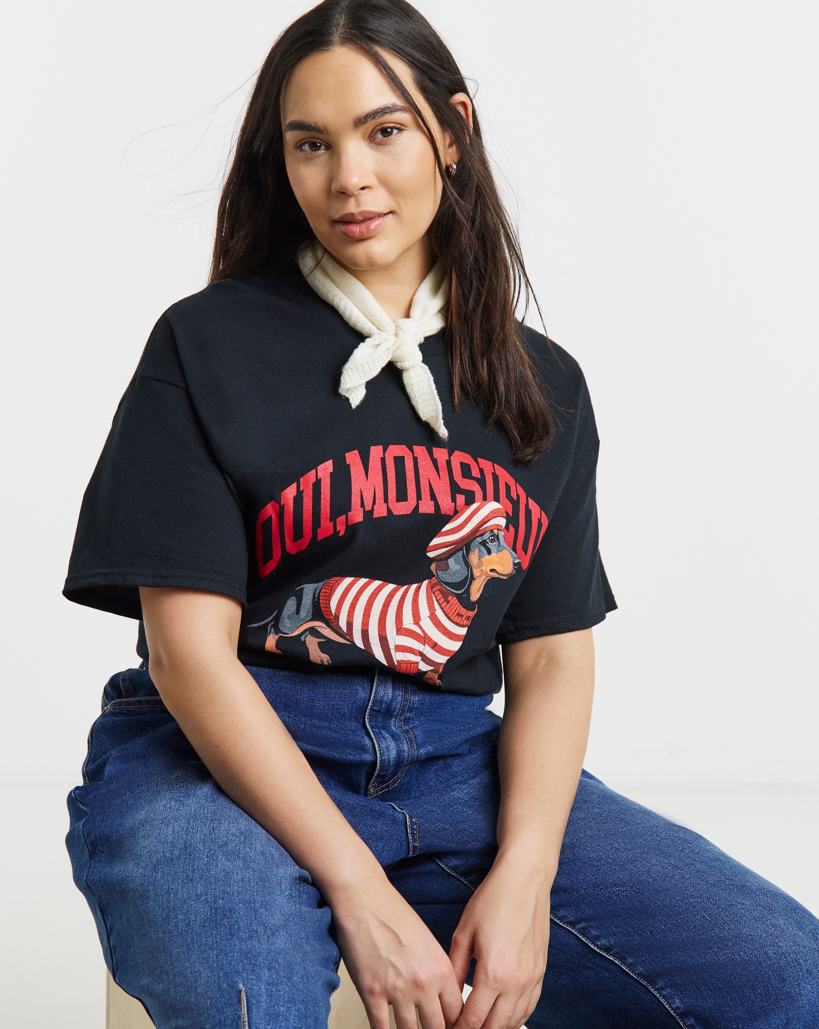 New In - Black Dog Graphic Tee