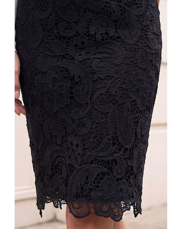Roman Lace Pencil Skirt