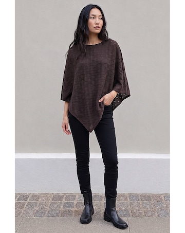 Roman Textured Cape Top