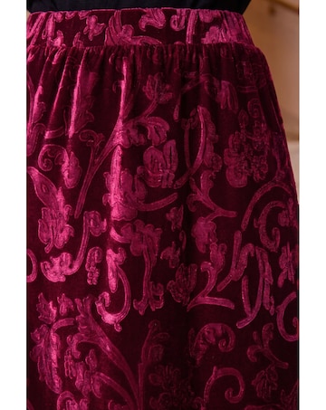 Roman Patterned Velvet Skirt