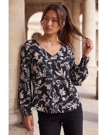 Roman Floral Puff Print Stretch Shirt