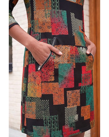 Roman Geo Print Shift Stretch Dress
