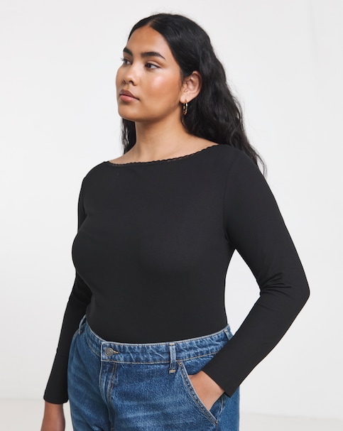 New In - Lace Slash Neck LS