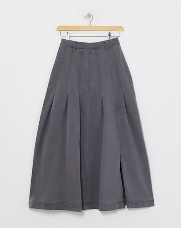 Grey Maxi Pleat Detail Denim Skirt