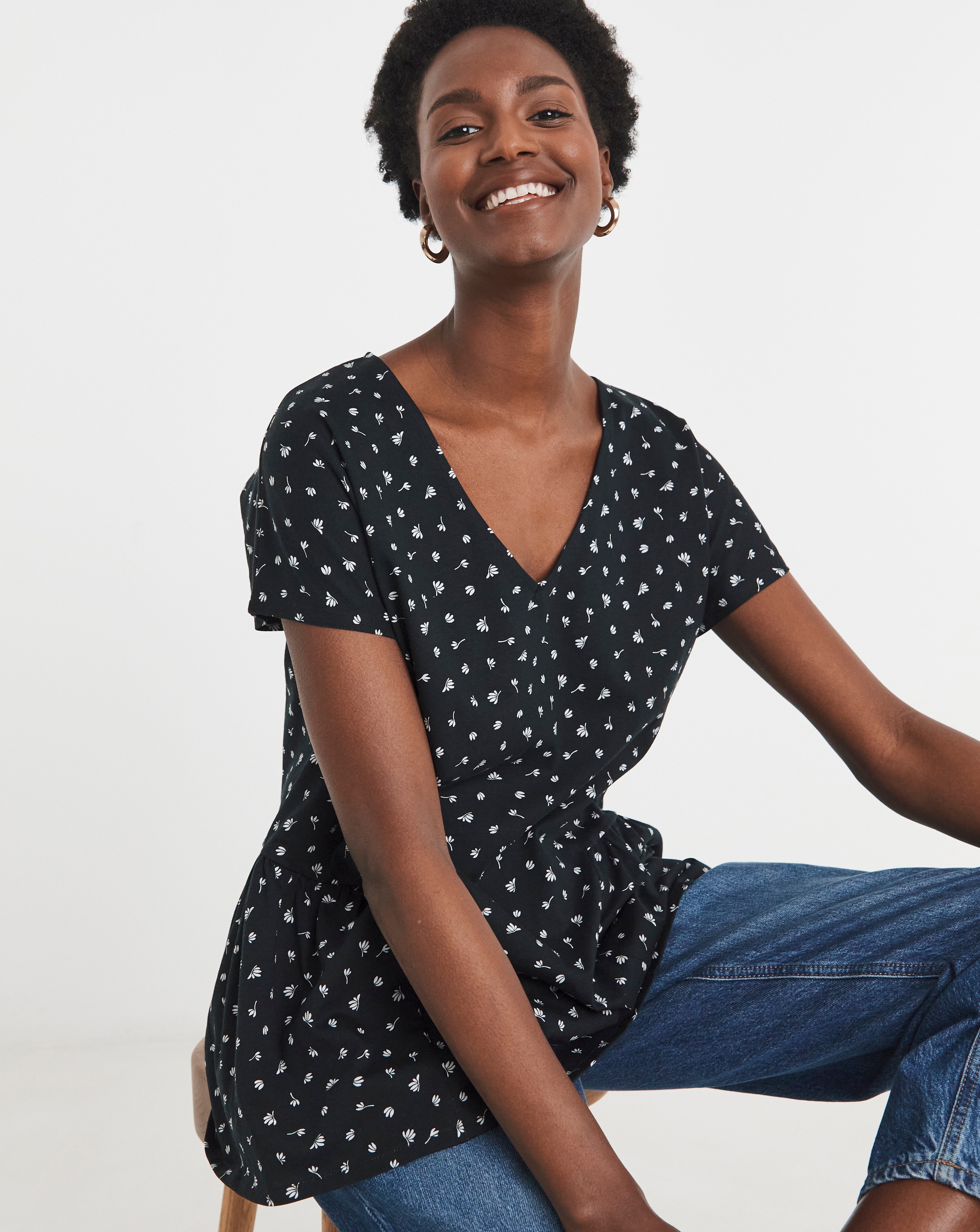 V Neck Peplum Side Panel Top