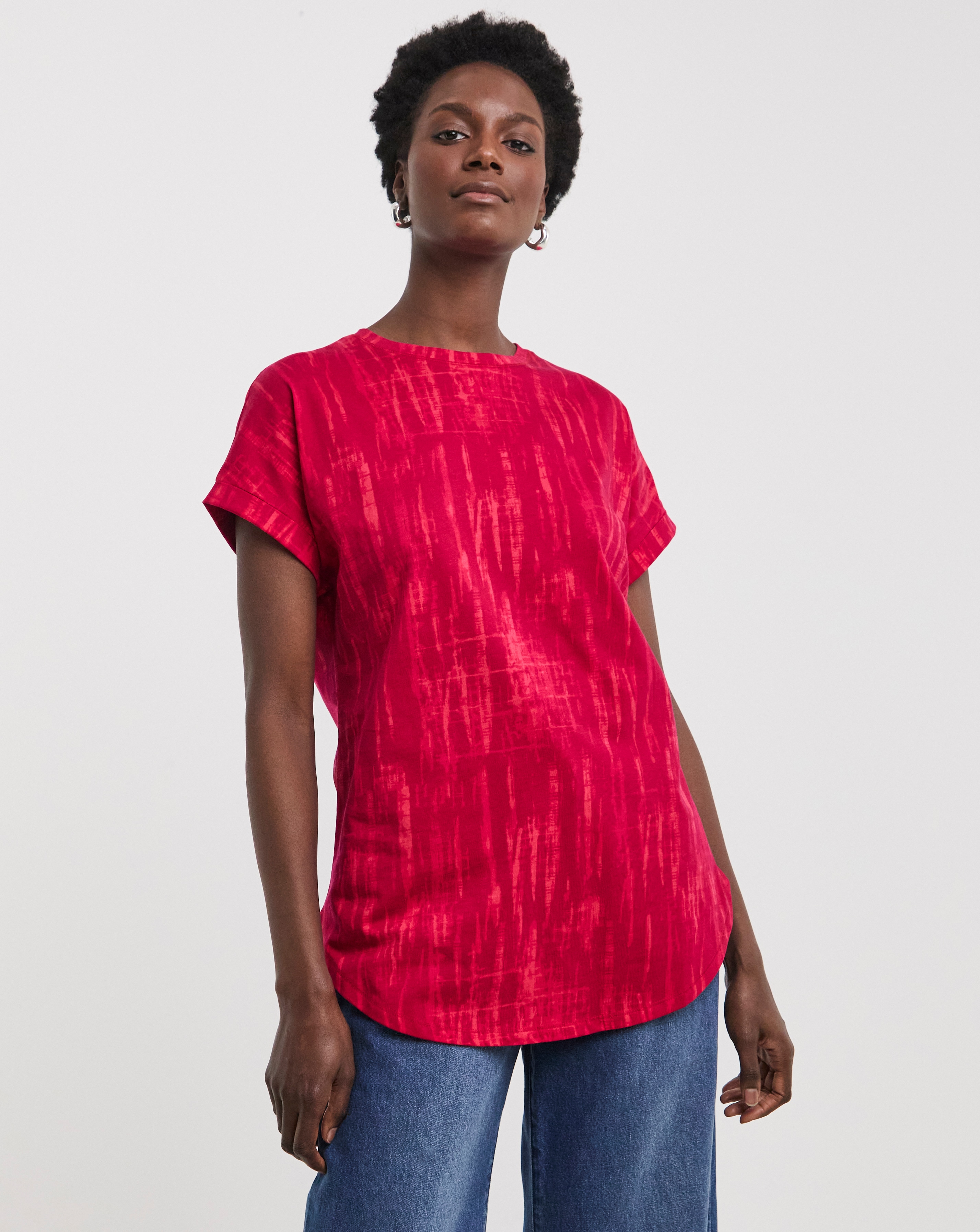 The Longline Short Sleeve Curved Hem Top