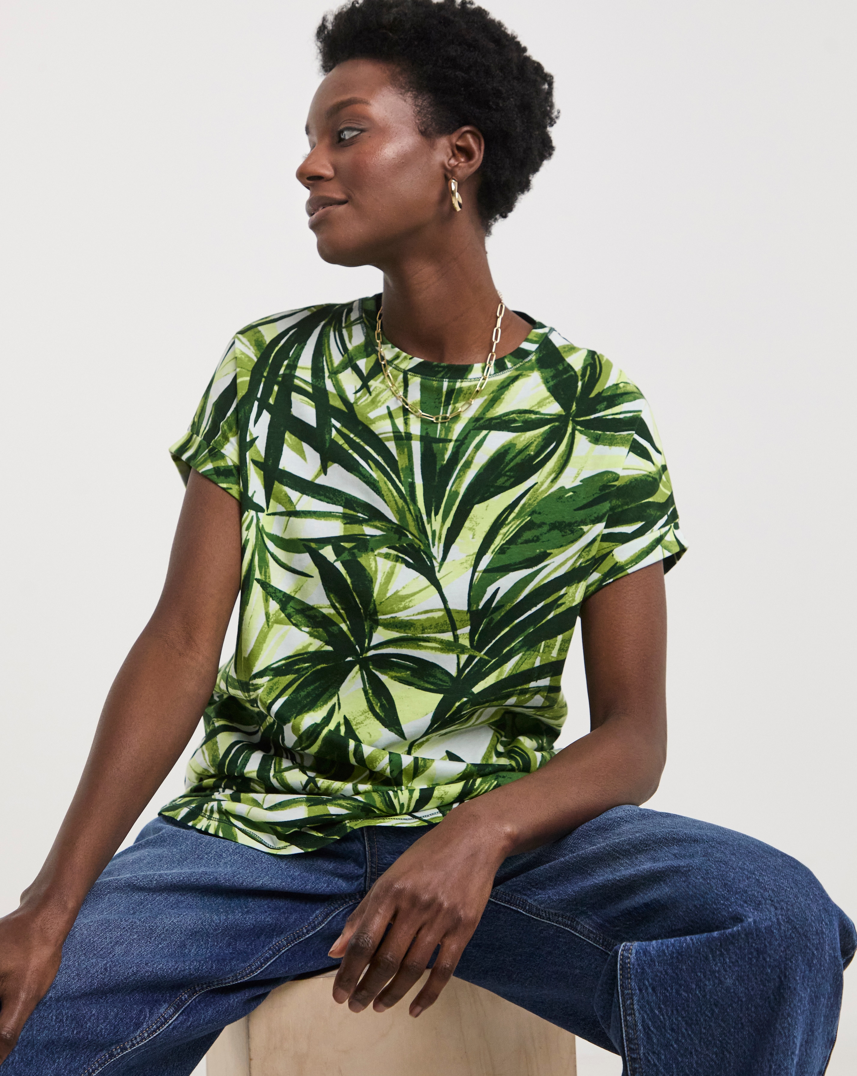 Longline Short Sleeve Curved Hem Top