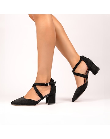 Paradox London Ffion Wide E Fit Block Heel Courts