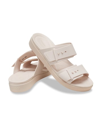 Crocs Brooklyn Buckle Low Sandal