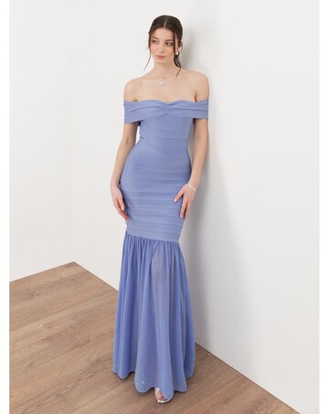 Maya Deluxe Plain Dress